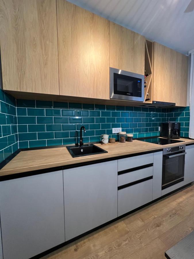 Riverside Jungle Green Apartment 오라데아 외부 사진